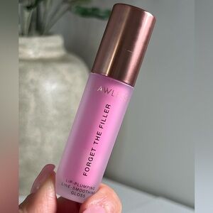 LAWLESS Forget The Filler Lip Gloss - Daisy Pink